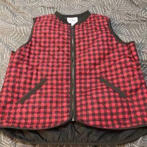 Old navy women’s red and black plaid vest
